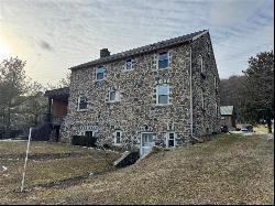 4656 Vera Cruz Road, Upper Saucon Twp PA 18034