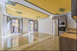 Incredible refurbished modernist property in the heart of Barcelona