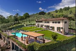 Exclusive villa in the heart of Tuscany