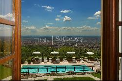 Exclusive villa in the heart of Tuscany