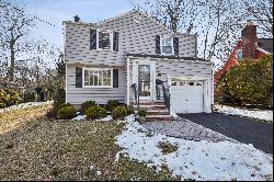 11 Brookside Terrace, Cedar Grove, NJ 07009