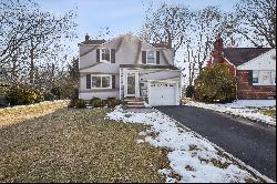 11 Brookside Terrace, Cedar Grove, NJ 07009