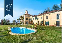 Historical estate with pool, orangery and period cellar for sale in Monferrato