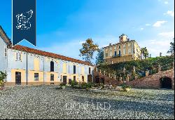 Historical estate with pool, orangery and period cellar for sale in Monferrato