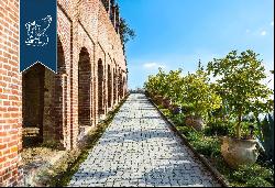 Historical estate with pool, orangery and period cellar for sale in Monferrato