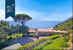 Wonderful seafront villa for sale on Mount Argentario