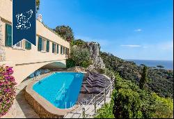 Wonderful seafront villa for sale on Mount Argentario