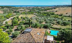 Villa With Stunning Seaview in Civitanova Marche, Le Marche