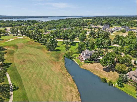 Waterfront Lot in Eagles Bluff Subdivision