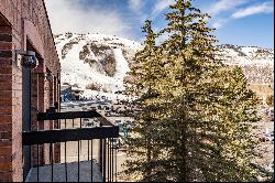 Top-Floor Shadow Ridge Unit: Steps from Park City Mountain Slopes