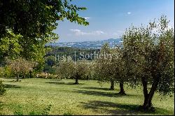 Elegant retreat in the Marche region