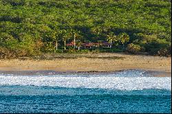 Timeless Hawaii Beachfront Retreat