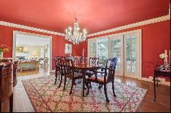 Meticulous Colonial Offers Exquisite Interiors