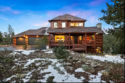 Meticulously Updated Mountain Home