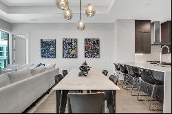 Ultimate Luxury Condo in the Heart of Midtown