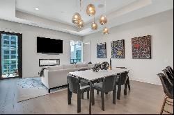 Ultimate Luxury Condo in the Heart of Midtown