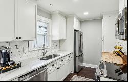 Beautifully Renovated Townhome in the Heart of Buckhead