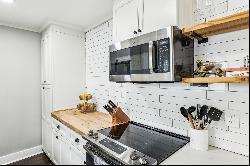 Beautifully Renovated Townhome in the Heart of Buckhead