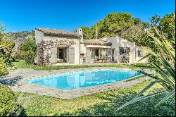 Mougins - Charming single storey provençal mas