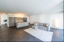 Modern 4.5-room apartment near the center of Lugano