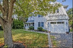 Rumson Custom Colonial