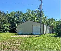 IDEAL 1/2 ACRE LOT WITH METAL BUILDING NEAR LAKE PALESTINE