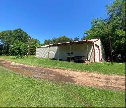 IDEAL 1/2 ACRE LOT WITH METAL BUILDING NEAR LAKE PALESTINE