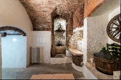 Historic residence with a view of the Adige in the heart of Verona