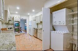 Beautifully Updated Condominium in Alamo Heights