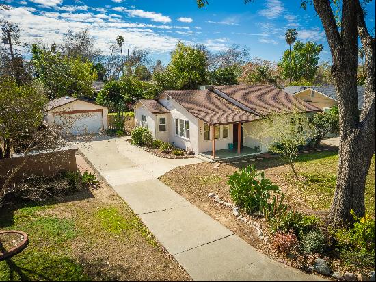 4660 Cover Street, Riverside, CA 92506