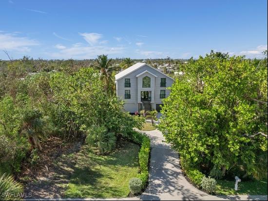 939 Beach Road, Sanibel, FL, 33957, USA