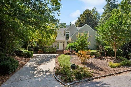 North Buckhead gem on a spectacular lot