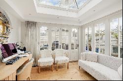 Recently renovated family home in the heart of Belgravia