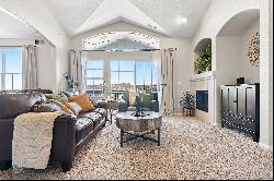 Stunning & Spacious Top-floor Condo with Breathtaking Sunset Views