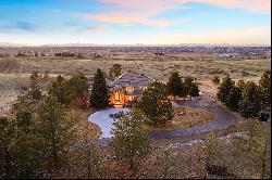  This home on 35 acres captures Colorado’s breathtaking beauty!