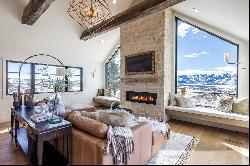 Luxurious 2023 Remodel, 13+ Acres with Panoramic Mountain Views, High-End Finish