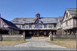 Harry Payne Whitney Carriage House