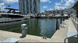 17211 Biscayne Blvd #86