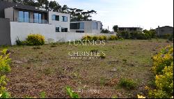 Sale: Plot of land for construction of villa, near the beach, Madalena, V. N. Gaia, Portu