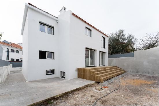 4 Bedroom Semi-detached house, Lisboa