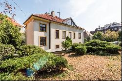 Late Art Nouveau Villa in Palisády