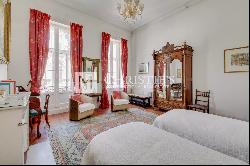 For sale Bordeaux St. Genes - Beautiful 19th C. Mansion