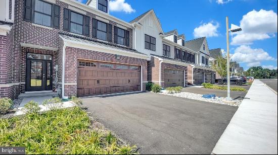 63 Riverwalk, Plainsboro NJ 08536