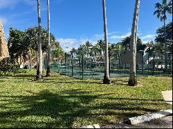 8281 SW 128th St Unit 213, Pinecrest FL 33156