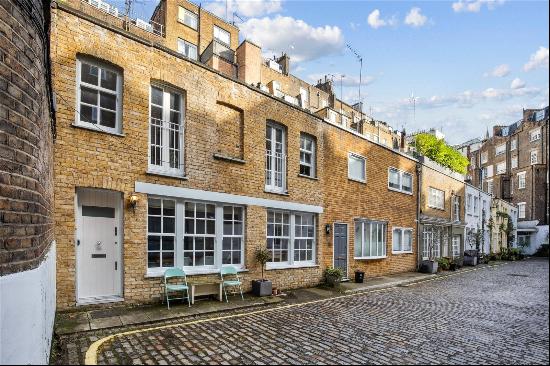 Smallbrook Mews, London, W2 3BN