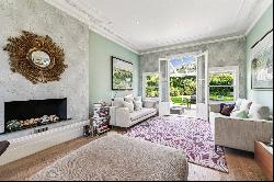 Heathfield Gardens, Chiswick, London, W4 4JU