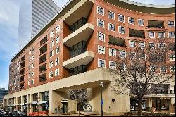 155 Carondelet Plaza Unit 600, St Louis MO 63105