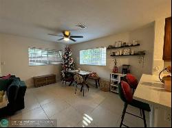 3059 Riverside Dr, Coral Springs FL 33065