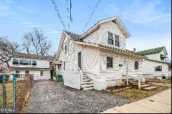 217 White Avenue, Linwood PA 19061