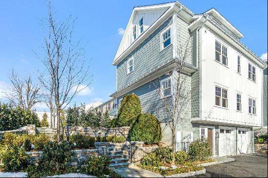 25 Henry Street Unit A, Greenwich CT 06830